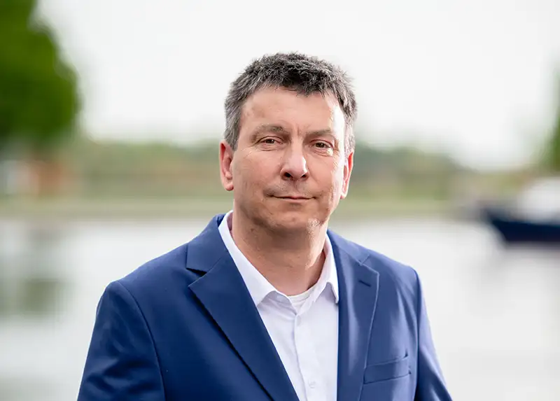 Ernst Bron, wethouder bij de gemeente Zeewolde Ernst Bron, wethouder bij de gemeente Zeewolde